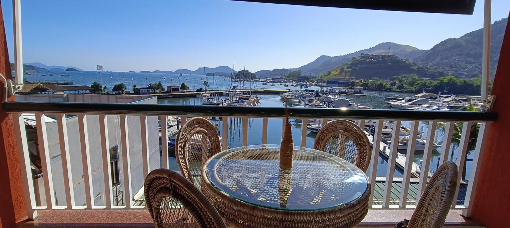 Piratas Residence 安格拉杜斯雷斯 外观 照片